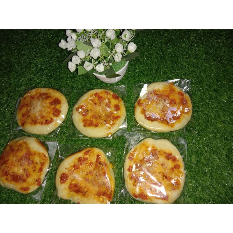 

pizza mini toping jagung beef n keju