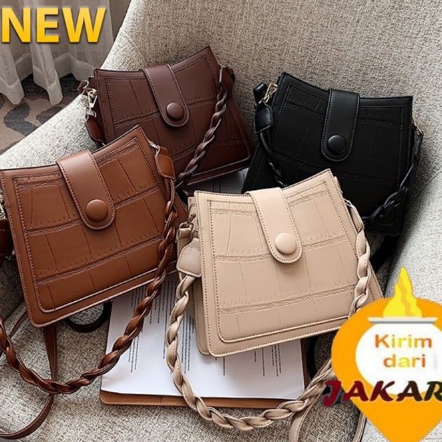 (2PC BISA IKG)GTBI99885639 New Arrival  !!!  Tas Selempang  Tas Wanita Import  Premium Terbaru