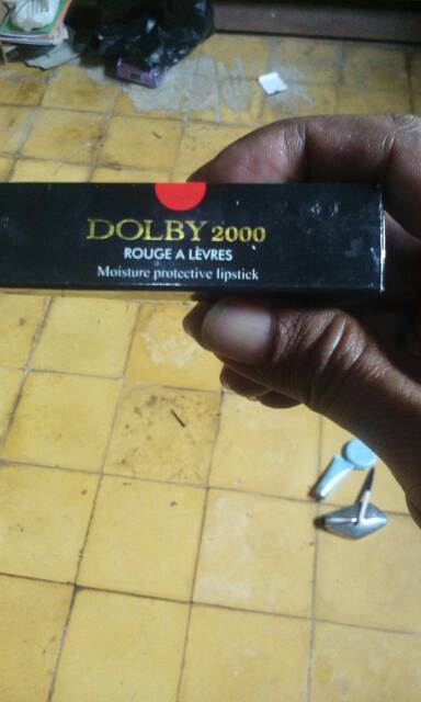 LIpstik dolby 2000