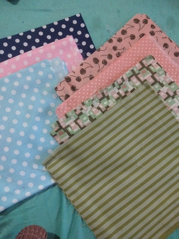 Perca Baby Dotie 50x100 - Kain Sprei Katun Lokal