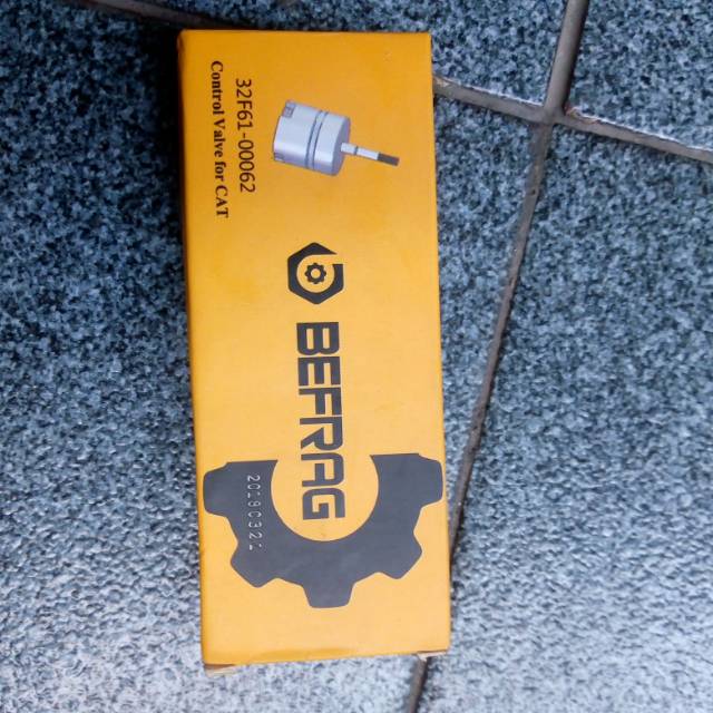 Control valve CAT 320D