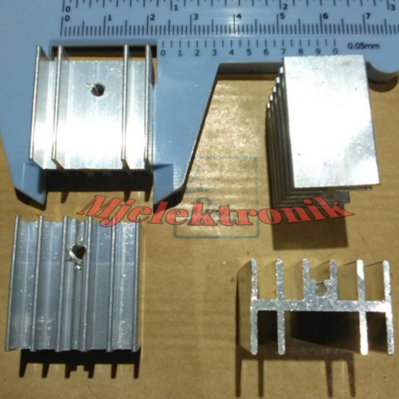 Heatsink TO-220 (10 sirip)