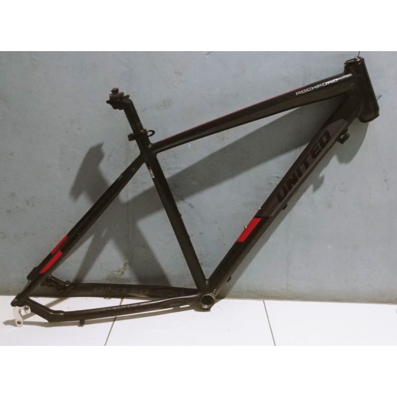 Frame United Rockford 1