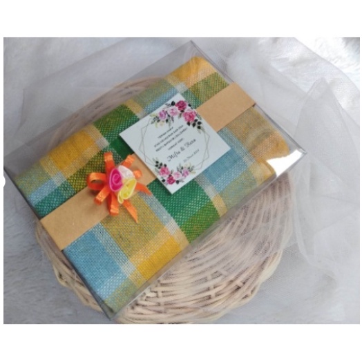 Mika Kotak Souvenir 27x17x8 DK untuk souvenir sajadah, handuk, dll