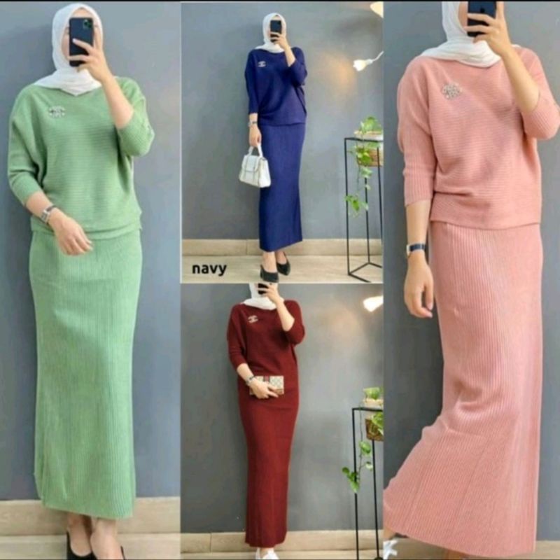 BATWING // SETELAN RAJUT BATWING // SET RAJUT BATWING / SET ROK TERLARIS // BATWING AWKARIN bisa cod