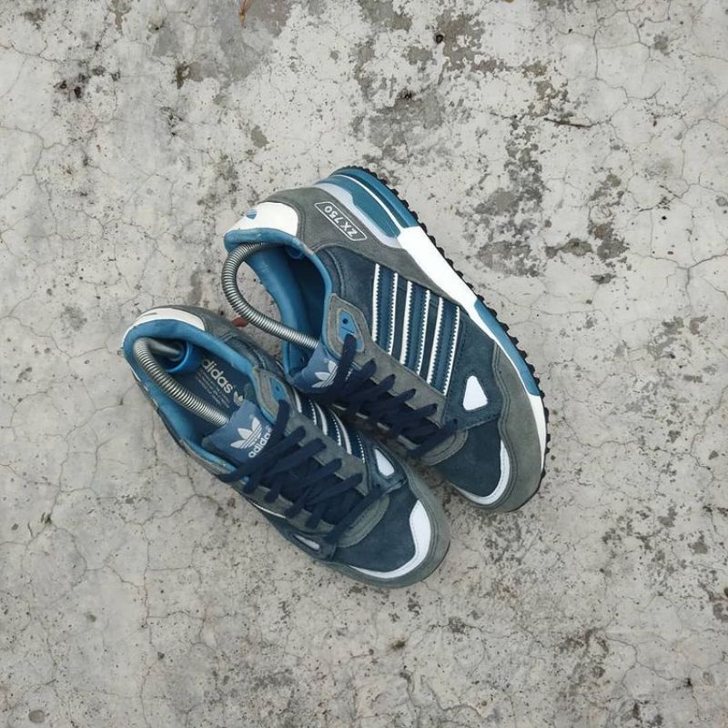 adidas zx750