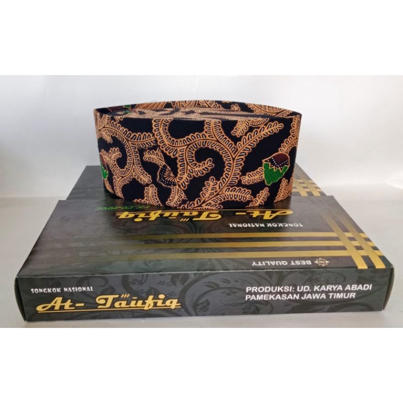 SONGKOK NASIONAL BATIK MADURA