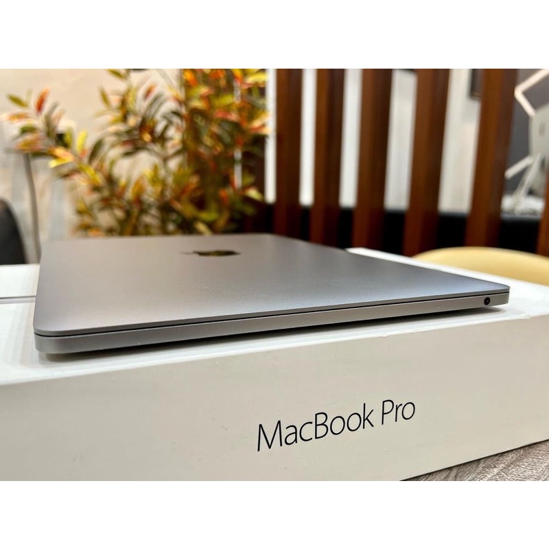 Macbook Pro M1 2020 Touchbar Ram 8Gb Ssd 256Gb Second Ori