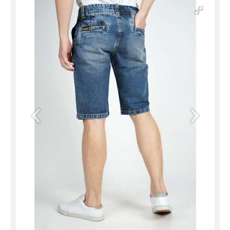 Celana Pendek Lois Original CFD347D