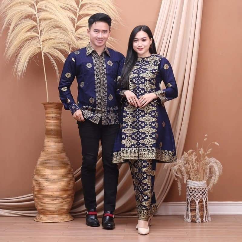 COUPLE ASHANTI BEST SELLER COUPLE KEBAYA BATIK PRADA