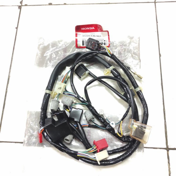 KABEL BODY VARIO 110 FI LAMPU LED BAGIAN KM ORIGINAL AHM 37224-K46-N01