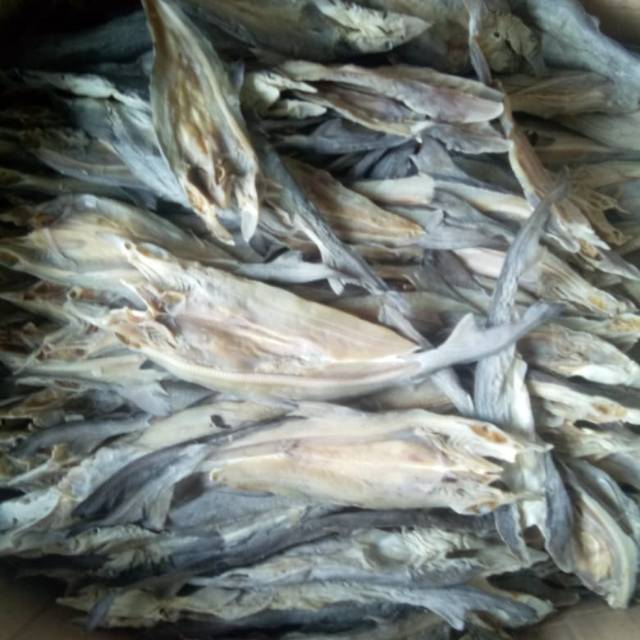 

Ikan asin hiu 500gram