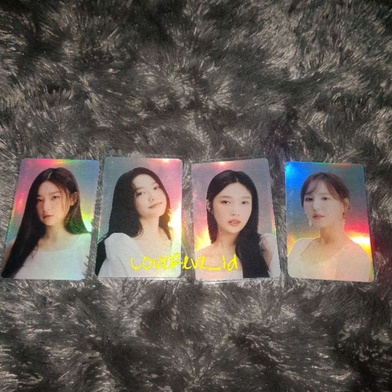 Red Velvet Season Greeting Benefit Hologram Photocard from Aladdin - Seulgi Wendy Joy Yeri