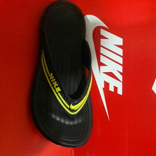 Sendal jepit nike