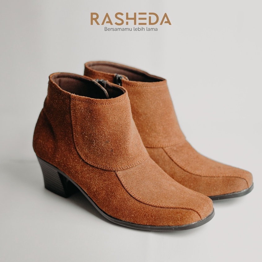 Sepatu Wanita Kulit Asli Rasheda BC 02 Kasual Boot