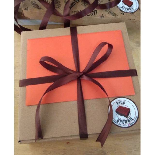 

Hampers Pica Brownie