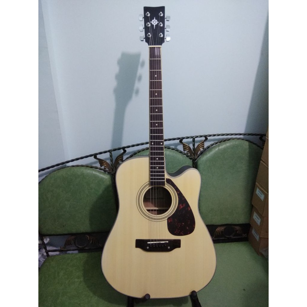 Gitar Akustik Elektrik Merk Cort Jumbo Cyprus Warna Natural EQ TUNER