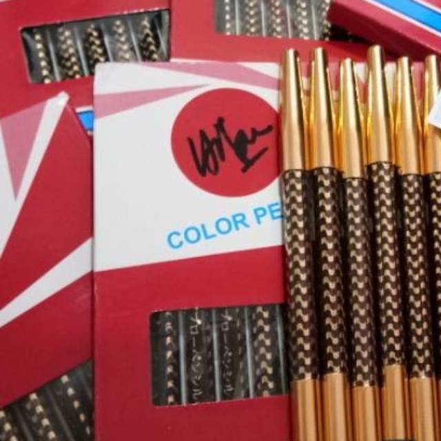 Cilla Cina / pensil alis Benang MUA