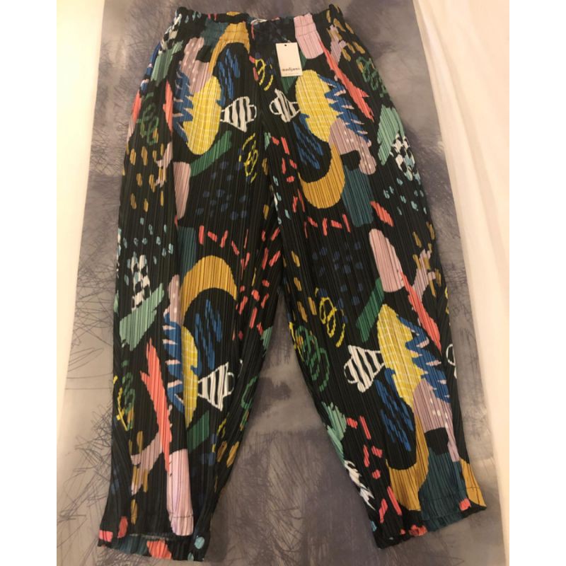 HAYKA PLEATED NADJANI PLEATS PANTS