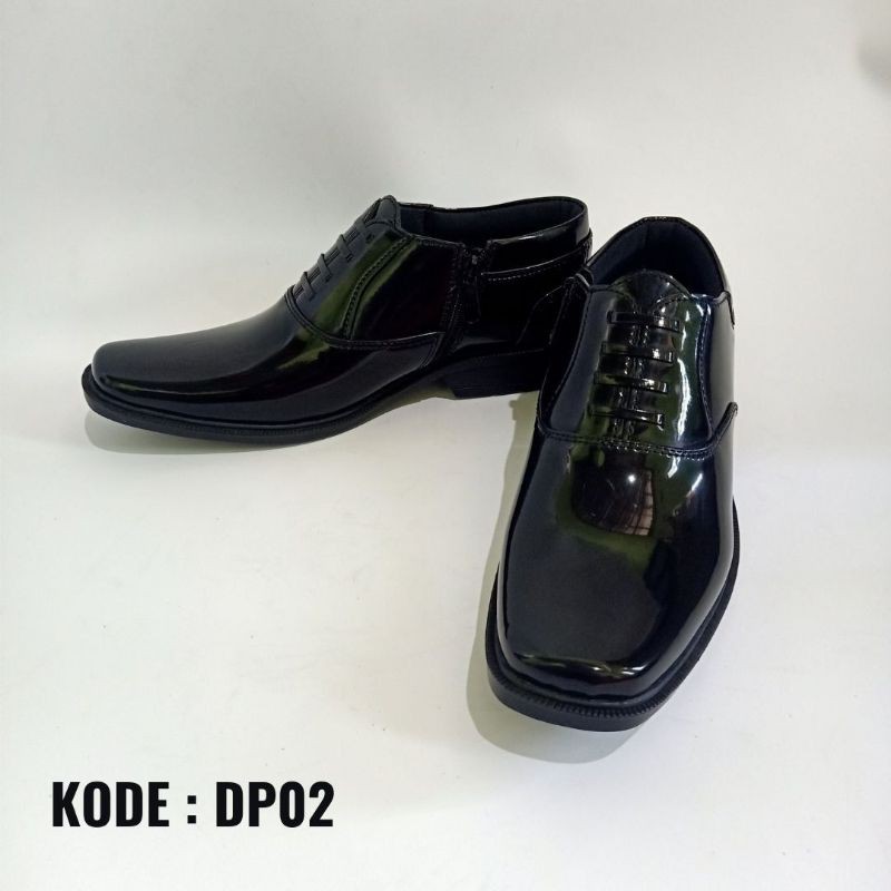 SEPATU PDH PENDEK POLRI SEPATU KANTOR
