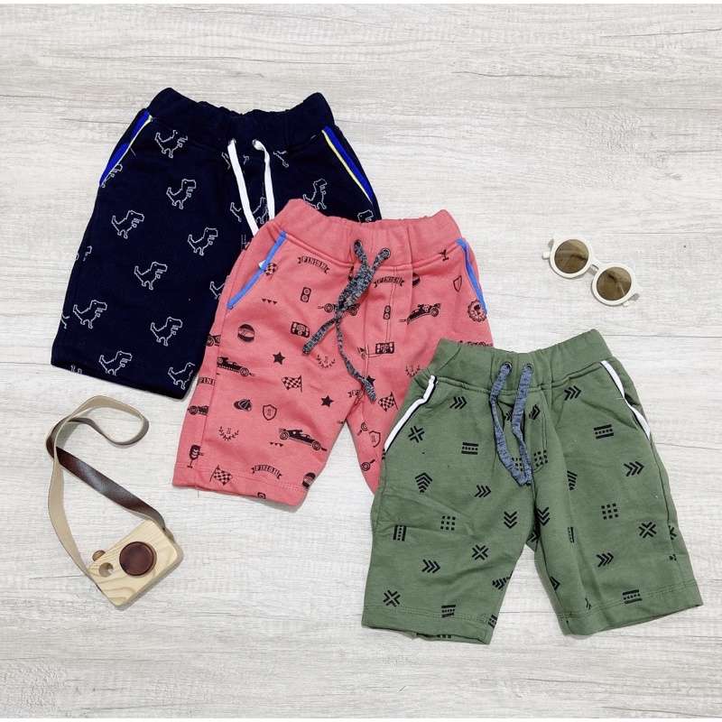 Celana pendek babyterry