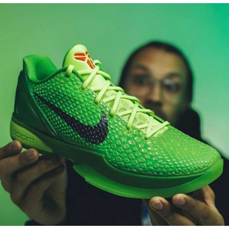 nike green grinch