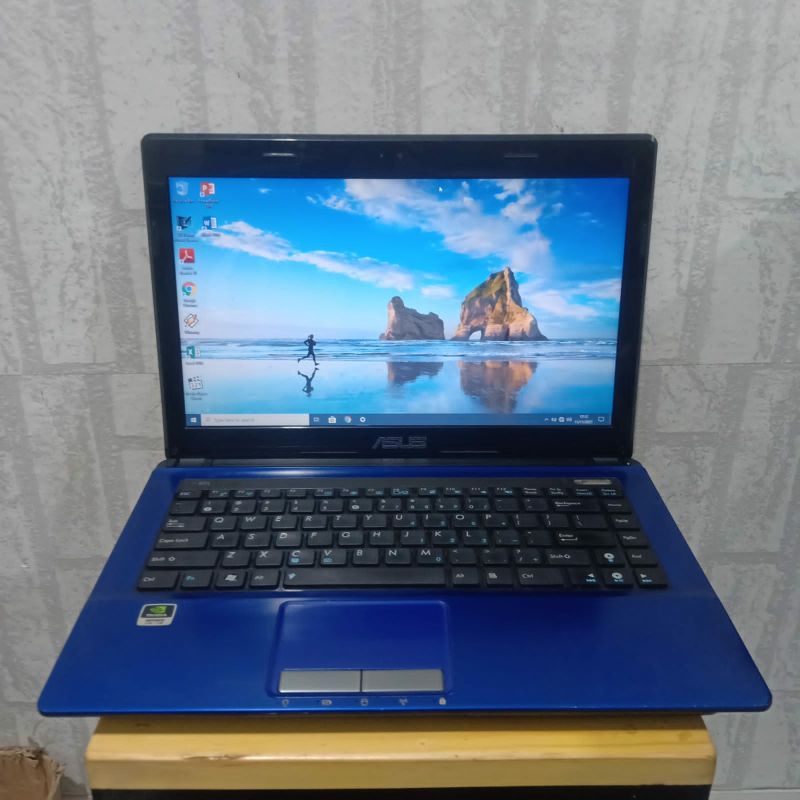 Laptop Asus K43SD Dualvga Nvdia Geforce 610M Ram 4GB HDD 320GB Layar 14 inch siap gaming editing