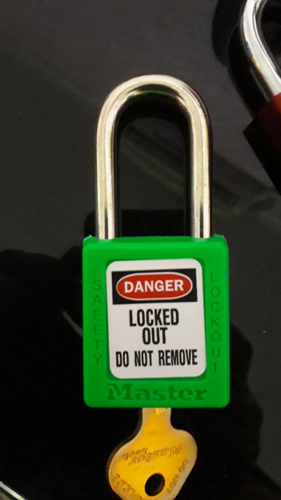 Masterlock Master Lock 410 410mk 410ka Mk Ka Lockout Tagout Loto Padlock Gembok 38mm