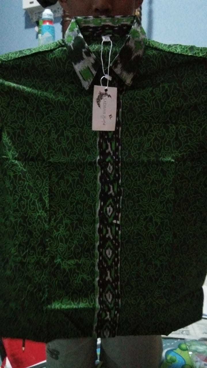 Sadana - Batik Anak Kemeja Mega Mendung Biru, Merah, Dan Hijau Botol
