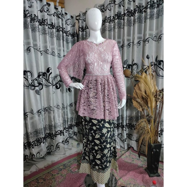 kebaya pager ayu full brukat