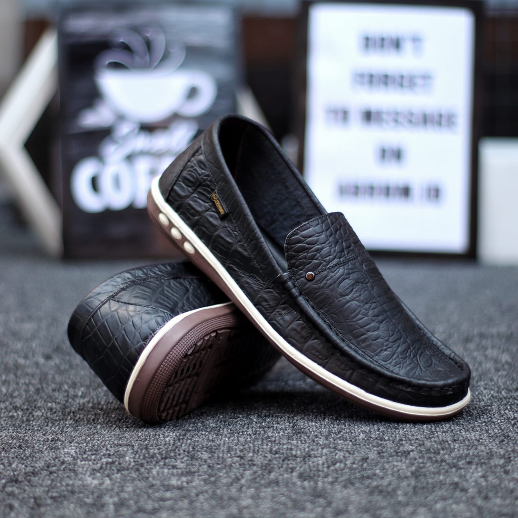 Abraham Britanic - Sepatu Casual Slip On Kulit Asli Kerja Kantor Pria Hitam