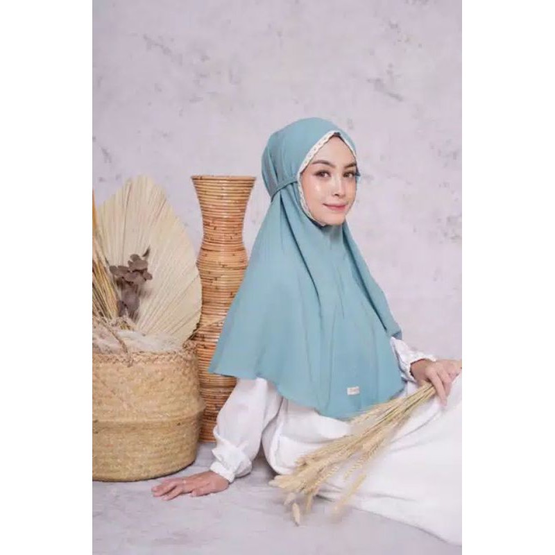 BERGO FATHILA HIJAB BAHAN CREPE / JILBAB RENDA RAJUT