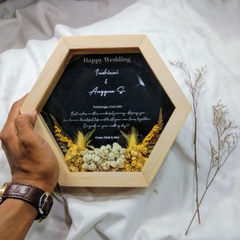 TANPA PO!!! GiftBox Rustic Hexagonal Frame 3D