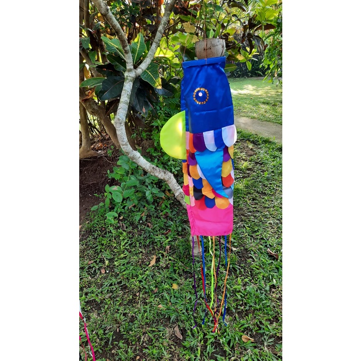 Windsock kain lukis ikan arah angin 60cm