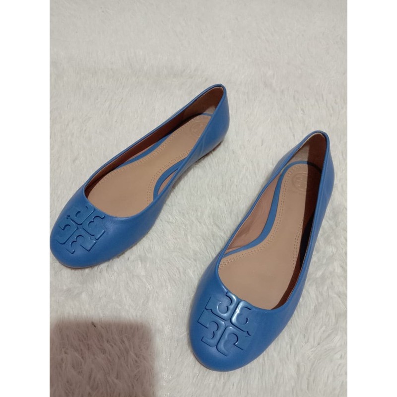 Preloved Sepatu Tory Burch TB Lowell flat shoes