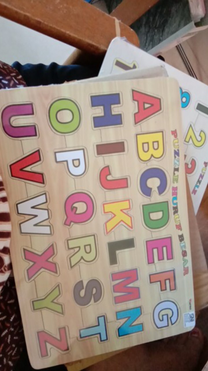 PUZZLE KAYU EDUKASI ALFABET HURUF BESAR HURUF KECIL PUZZLE KAYU EDUKASI ALFABET HURUF BESAR HURUF KECIL