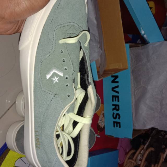 SEPATU CONVERSE L.LOPEZ