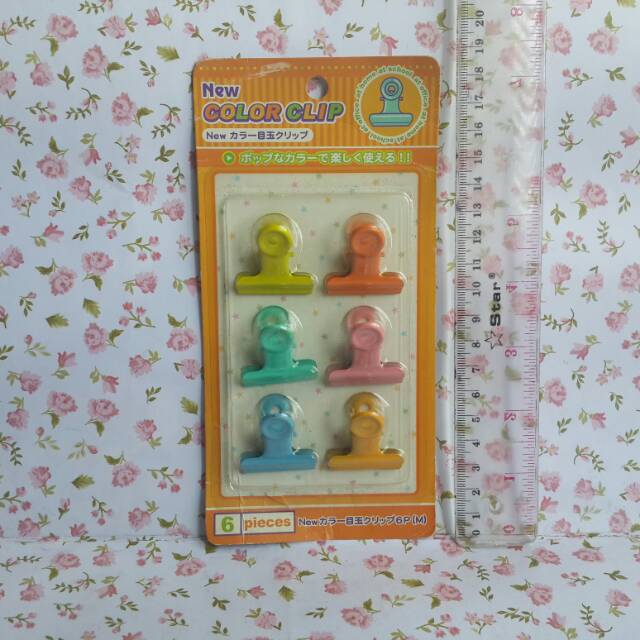 

COLOR CLIP