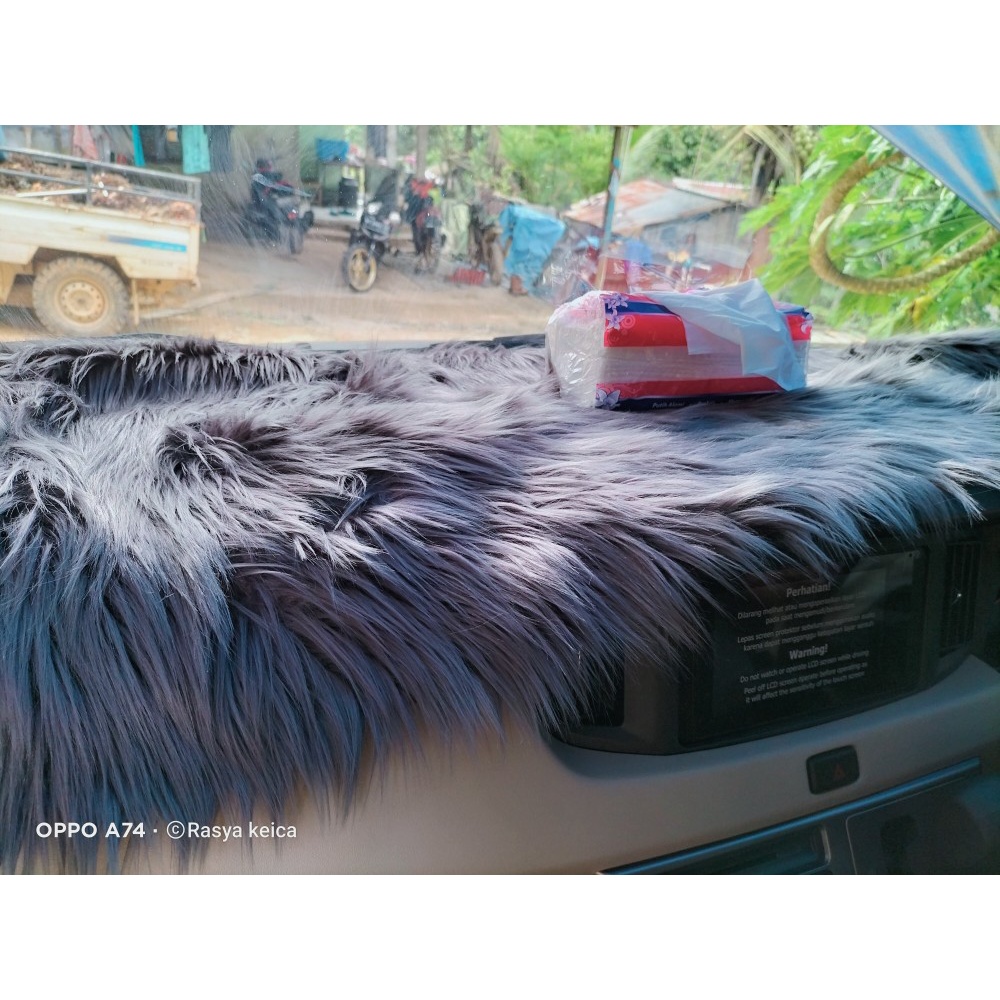 Alas Bulu Dasboard Mobil 40x150cm Bulu Panjang 6,5cm Super Lembut Tidak Rontok Karpet Dashboard Dasbor Dasbord Mobil Premium