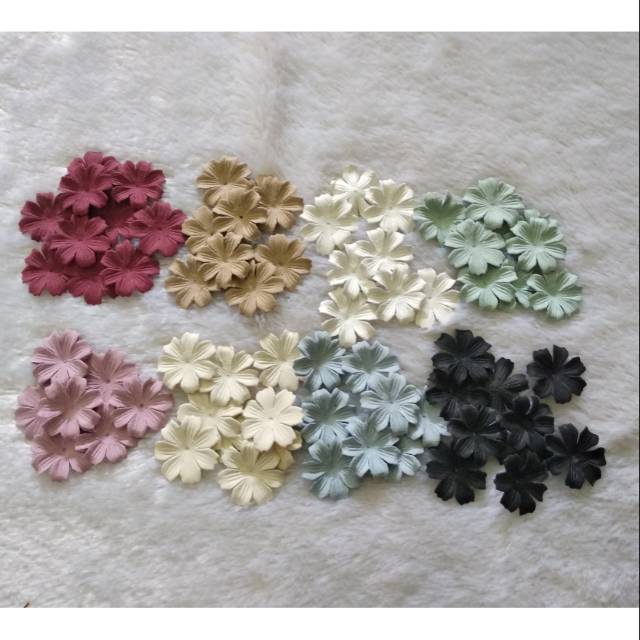 Aplikasi bunga suede