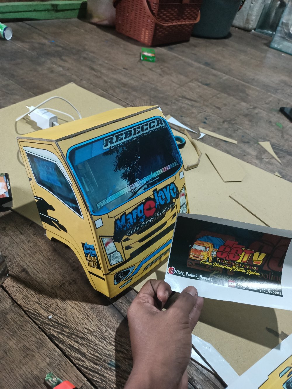 Ngeprint Miniatur  Truk  Jual Miniatur  Truk  Canter Murah  