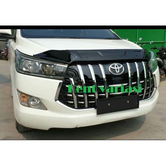 Deflecta / Talang Pelindung Kap Mesin All New Innova Reborn HItam