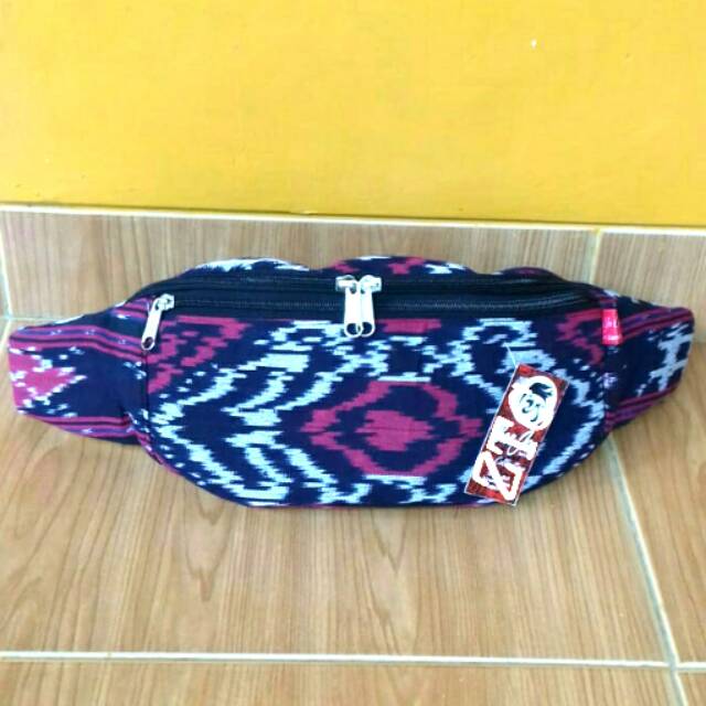 Tenun etnik troso jepara modif tas slempang (slingbag)