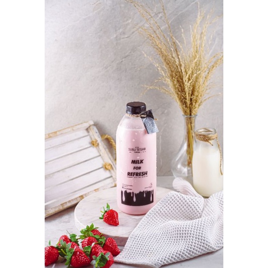 

Susu Segar Strawberry 1 Liter