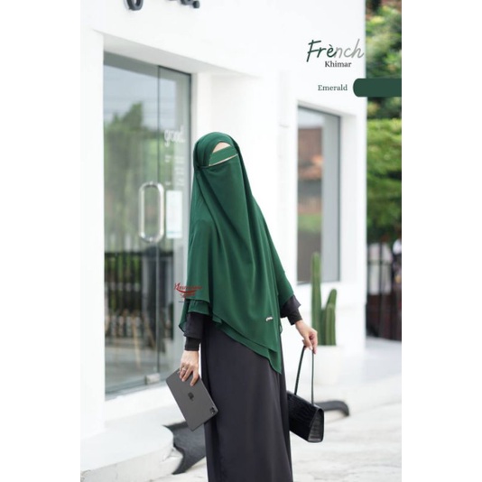 (BISA COD) NEHA FRENCH KHIMAR DAILY JUMBO SYARI BY KHUMAIRA-Emerald
