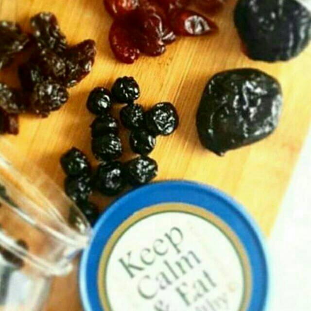 

Buah kering campur DRIED FRUITS COMBO 300 grm