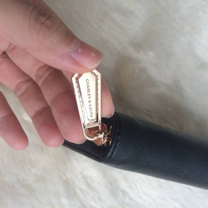 Tas dompet wanita cewek branded import charles and keith CK zip wallet