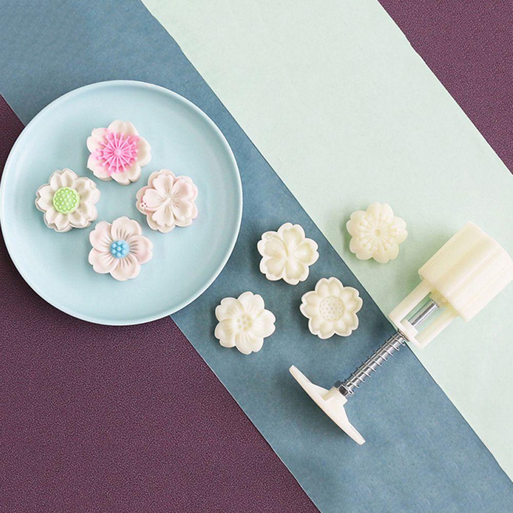 [Elegan] Es Kulit Cetakan Mooncake Bunga Sakura Kacang Hijau Kue Mid-Autumn Festival Moon Cake Cookie Mold Dapur Gadget Baking Aksesoris Tangan Ditekan Cetakan Mooncake