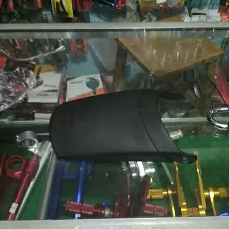 Mudflap/Sambungan Spakbor Depan Aerox 155