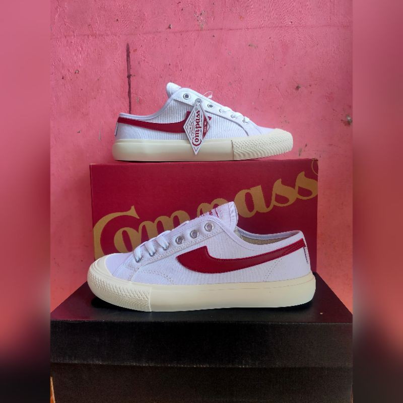 Compass Gazelle Low White Red
